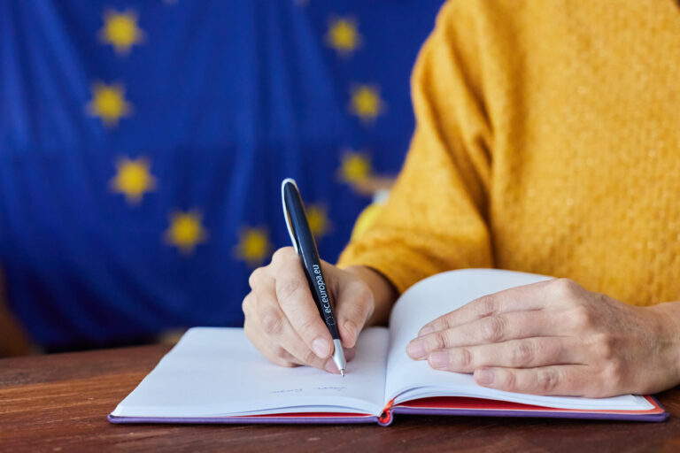 Anna palautetta komission esityksestä EU:n monivuotiseksi rahoituskehykseksi 